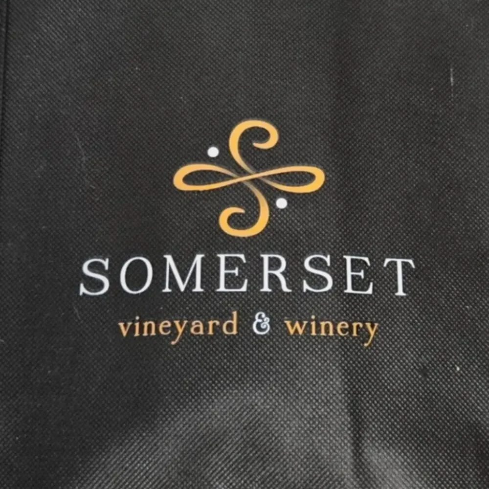 Reusable Wine Gift Bags Lot of 4 Callaway/Somerset/Burlap & Multi‑Bottle Holders